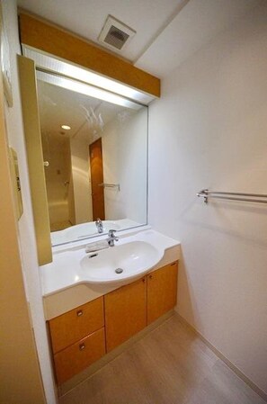 ウィルテラス新代田の物件内観写真